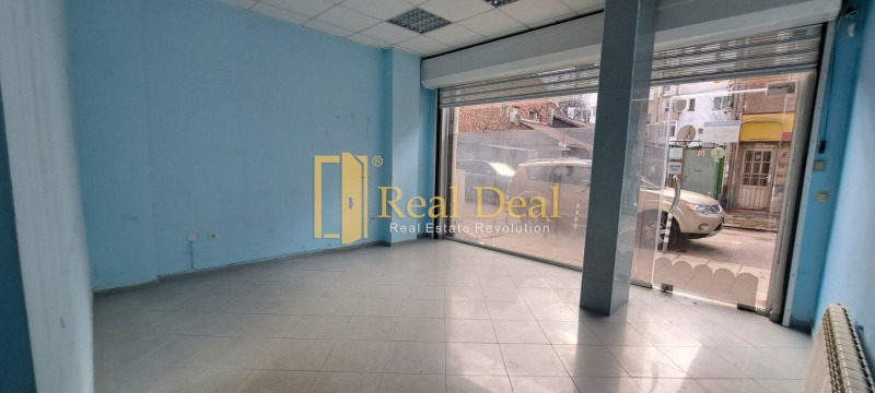 Дава под наем МАГАЗИН, гр. София, Център, снимка 2 - Магазини - 53536221