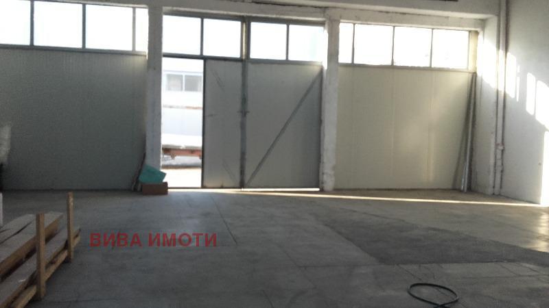 Da affittare  Magazzinaggio Plovdiv , Industrialna zona - Iug , 630 mq | 84934400 - Immagine [4]