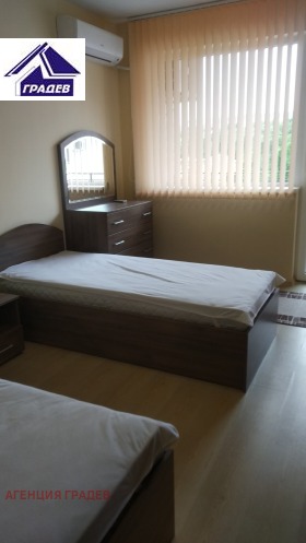 2 Schlafzimmer Bazar Lewski, Warna 4