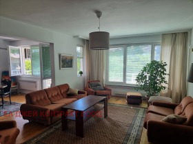 3 bedroom Pavlovo, Sofia 1