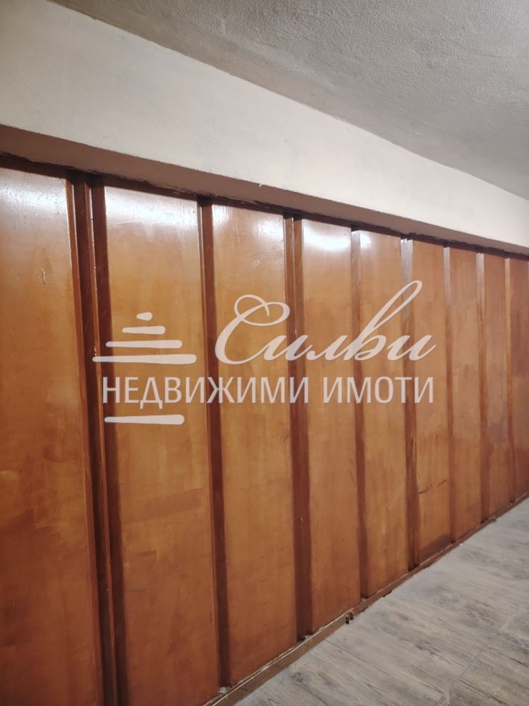 Дава под наем  Гараж град Шумен , Център , 21 кв.м | 84572958 - изображение [3]