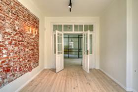 ОФИС, 140 m2