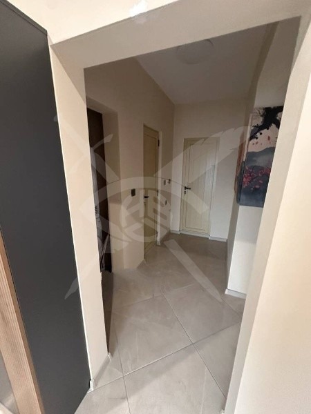 Дава под наем МНОГОСТАЕН, гр. Айтос, област Бургас, снимка 5 - Апартаменти - 53952811