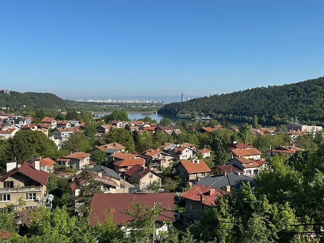 För uthyrning  Hus Sofia , Pantjarevo , 280 kvm | 63405427