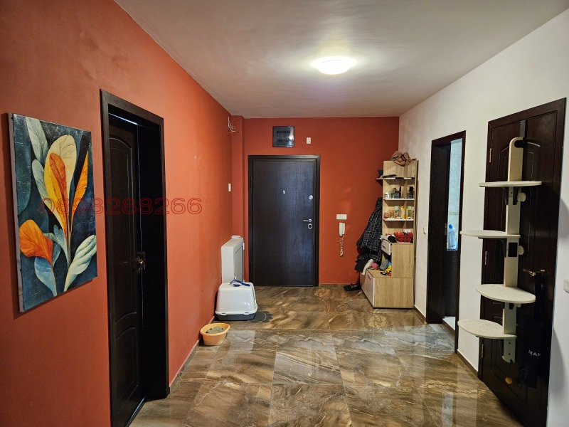 Издаје се  2 спаваће собе Софија , Лозенец , 150 м2 | 31361807 - слика [7]