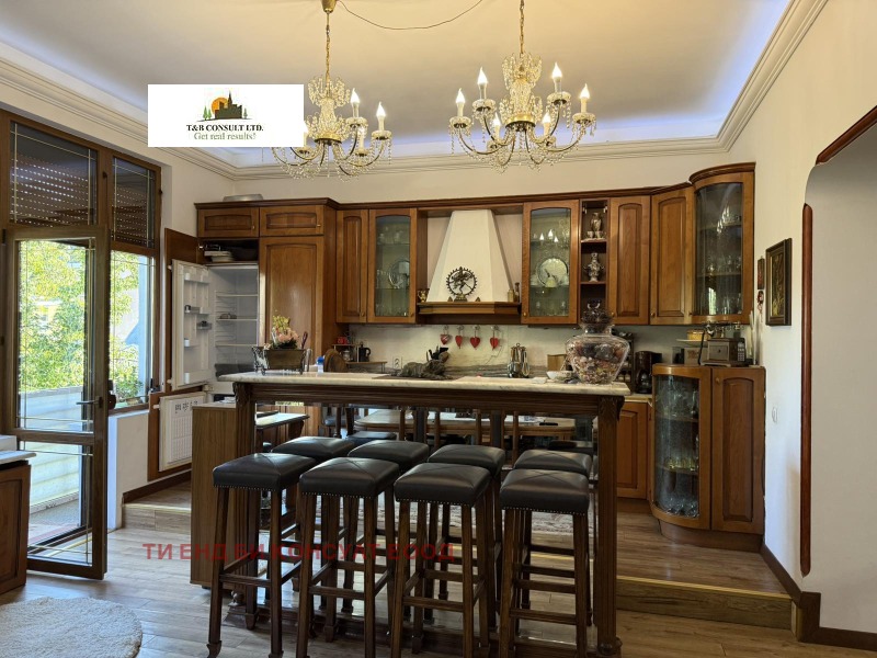 För uthyrning  3 sovrum Sofia , Centar , 150 kvm | 44948273 - bild [5]