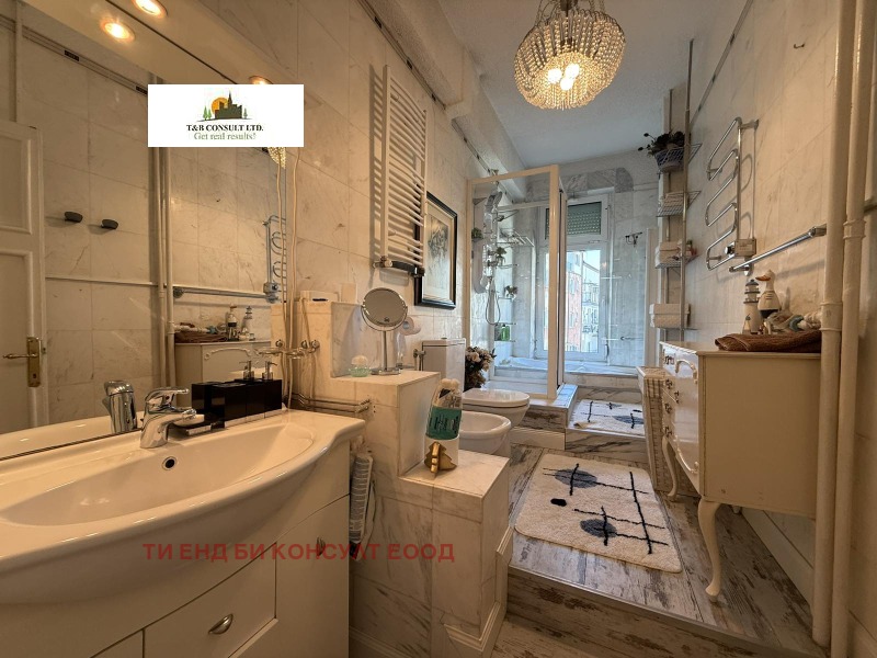 För uthyrning  3 sovrum Sofia , Centar , 150 kvm | 44948273 - bild [9]