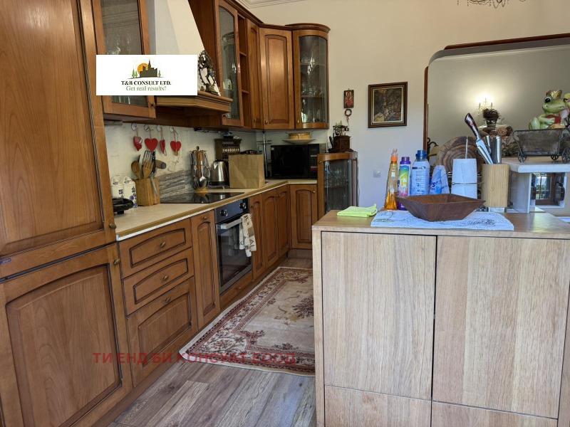 För uthyrning  3 sovrum Sofia , Centar , 150 kvm | 44948273 - bild [8]
