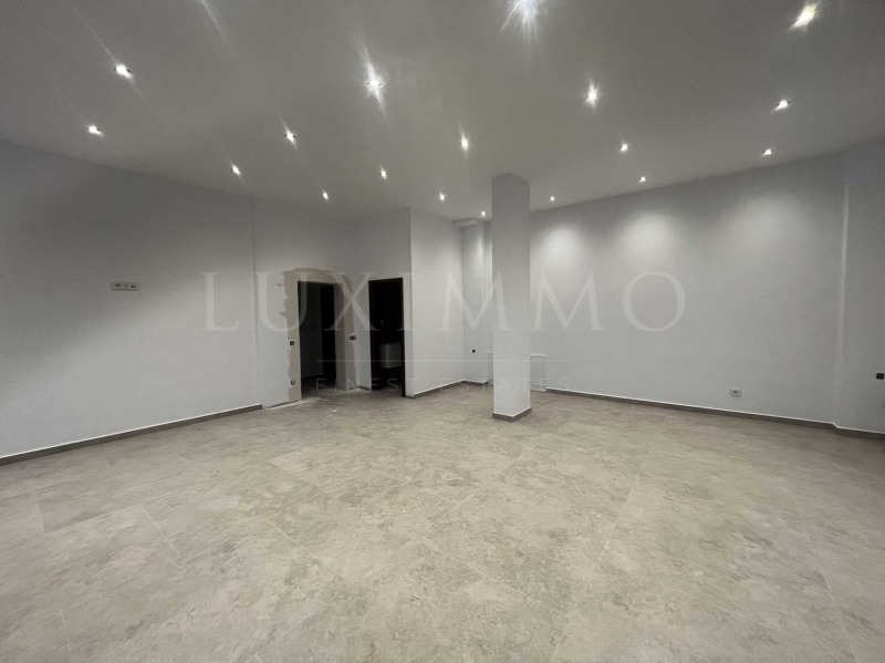 En renta  Comercio Sofia , Vladaya , 155 metros cuadrados | 78794993 - imagen [4]