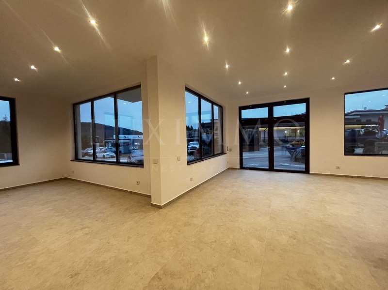 En renta  Comercio Sofia , Vladaya , 155 metros cuadrados | 78794993 - imagen [3]