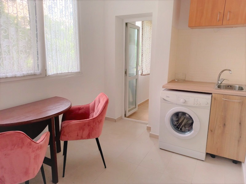 K pronájmu  1 ložnice Sofia , Sveta Troica , 50 m2 | 43630986