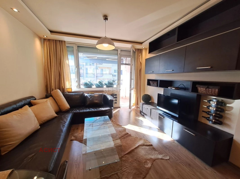 Kiralık  2 yatak odası Sofia , Zona B-18 , 80 metrekare | 12308968 - görüntü [2]