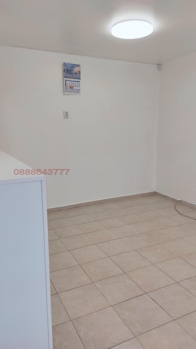 Дава под наем ОФИС, гр. Варна, Колхозен пазар, снимка 5 - Офиси - 52875966