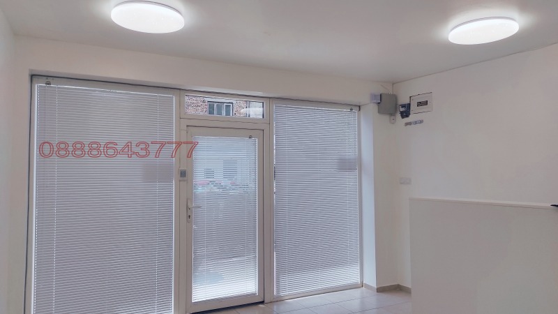 Дава под наем ОФИС, гр. Варна, Колхозен пазар, снимка 2 - Офиси - 52875966