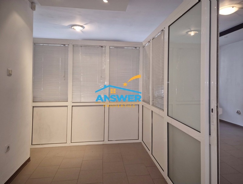 K pronájmu  Kancelář Sofia , Centar , 45 m2 | 90914522 - obraz [2]