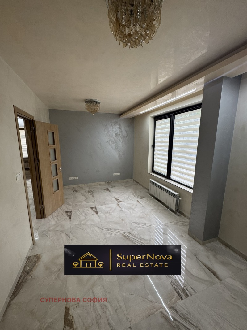 Te huur  Kantoor Sofia , Tsentar , 260 m² | 87315071 - afbeelding [14]