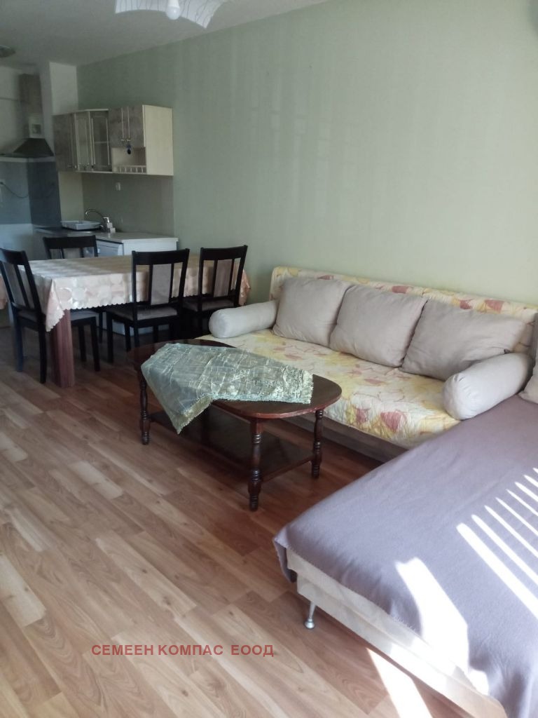 Zu vermieten  1 Schlafzimmer Plowdiw , Marascha , 70 qm | 87960583 - Bild [2]