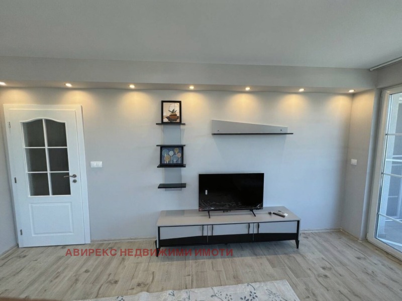 De inchiriat  1 dormitor Plovdiv , Cârșiiaca , 75 mp | 83943892 - imagine [2]