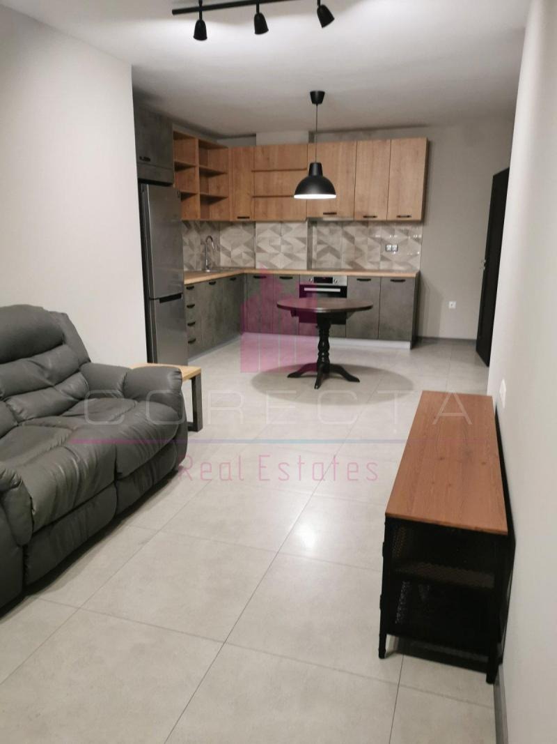 Da affittare  1 camera da letto Ruse , Tsentar , 70 mq | 66983141 - Immagine [4]