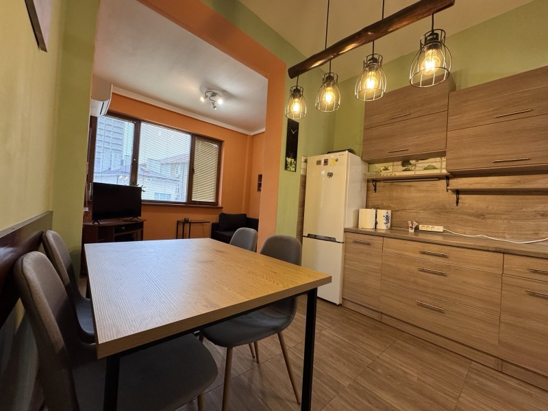 A louer  1 chambre Bourgas , Tsentar , 70 m² | 75893585 - image [6]