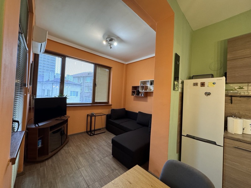 A louer  1 chambre Bourgas , Tsentar , 70 m² | 75893585 - image [4]
