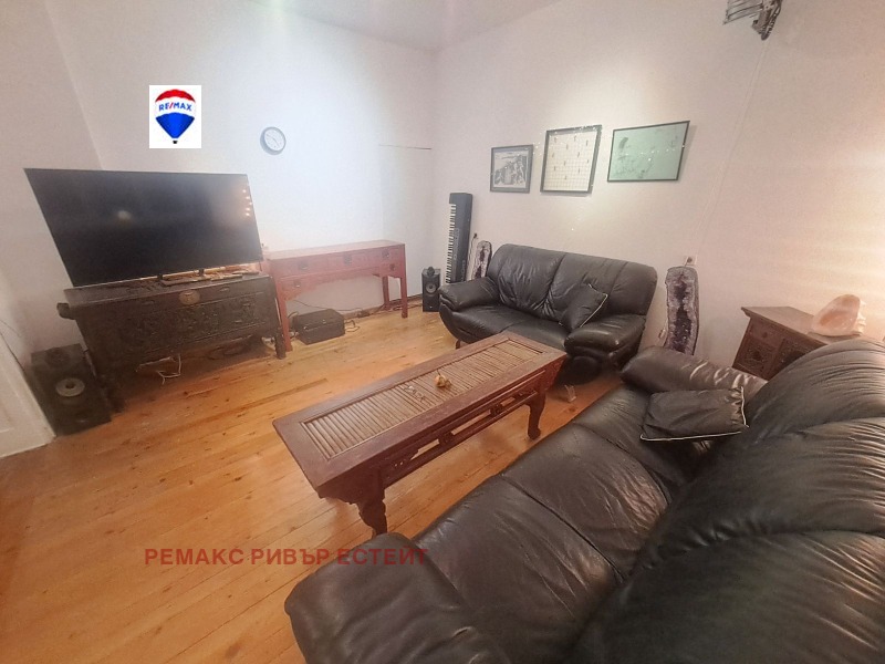 Дава под наем 3-СТАЕН, гр. Русе, Център, снимка 2 - Апартаменти - 52988108