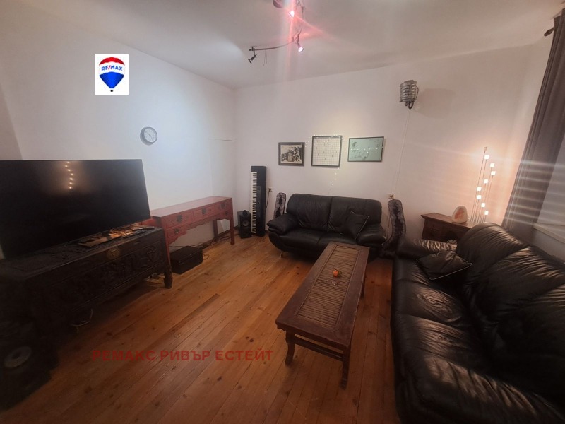 Дава под наем 3-СТАЕН, гр. Русе, Център, снимка 3 - Апартаменти - 52988108