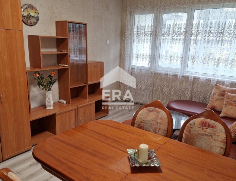 Дава под наем 3-СТАЕН, гр. Варна, Център