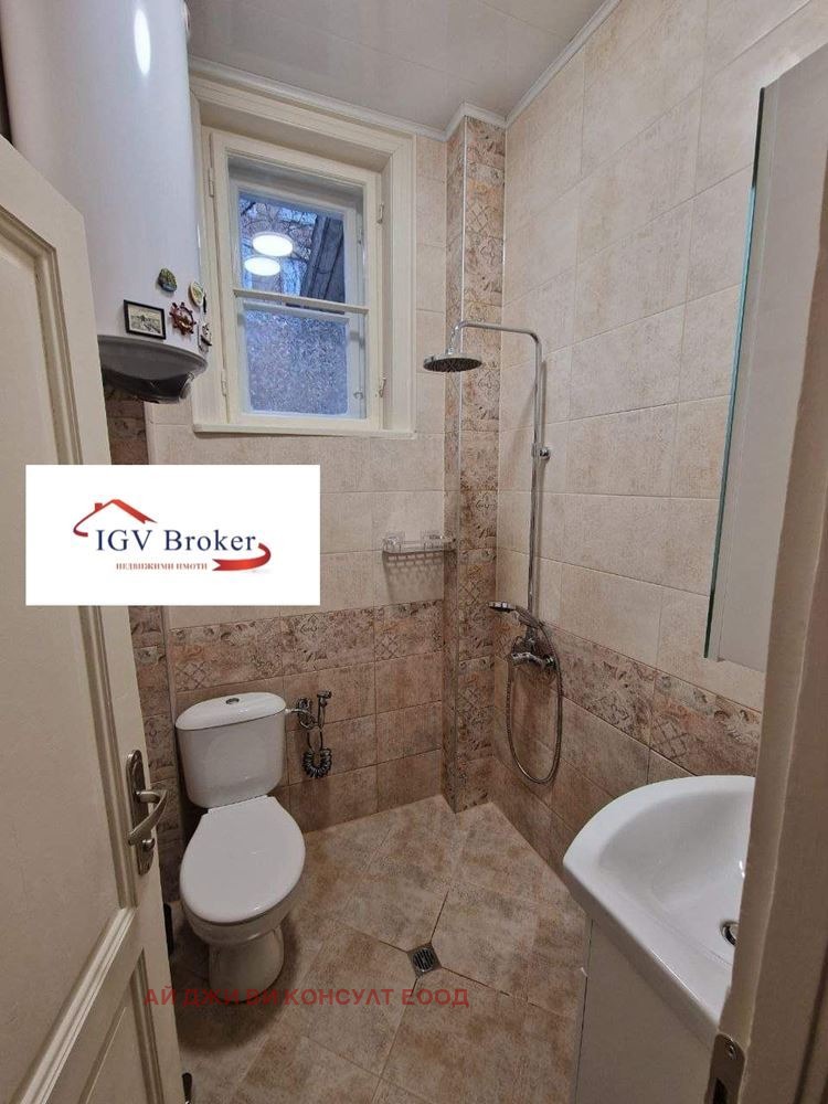 Дава под наем 2-СТАЕН, гр. София, Център, снимка 6 - Апартаменти - 53230214