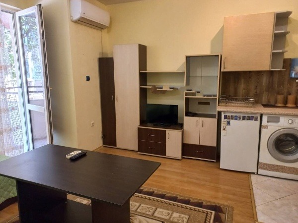 Дава под наем  1-стаен град Бургас , Център , 40 кв.м | 51094061 - изображение [2]