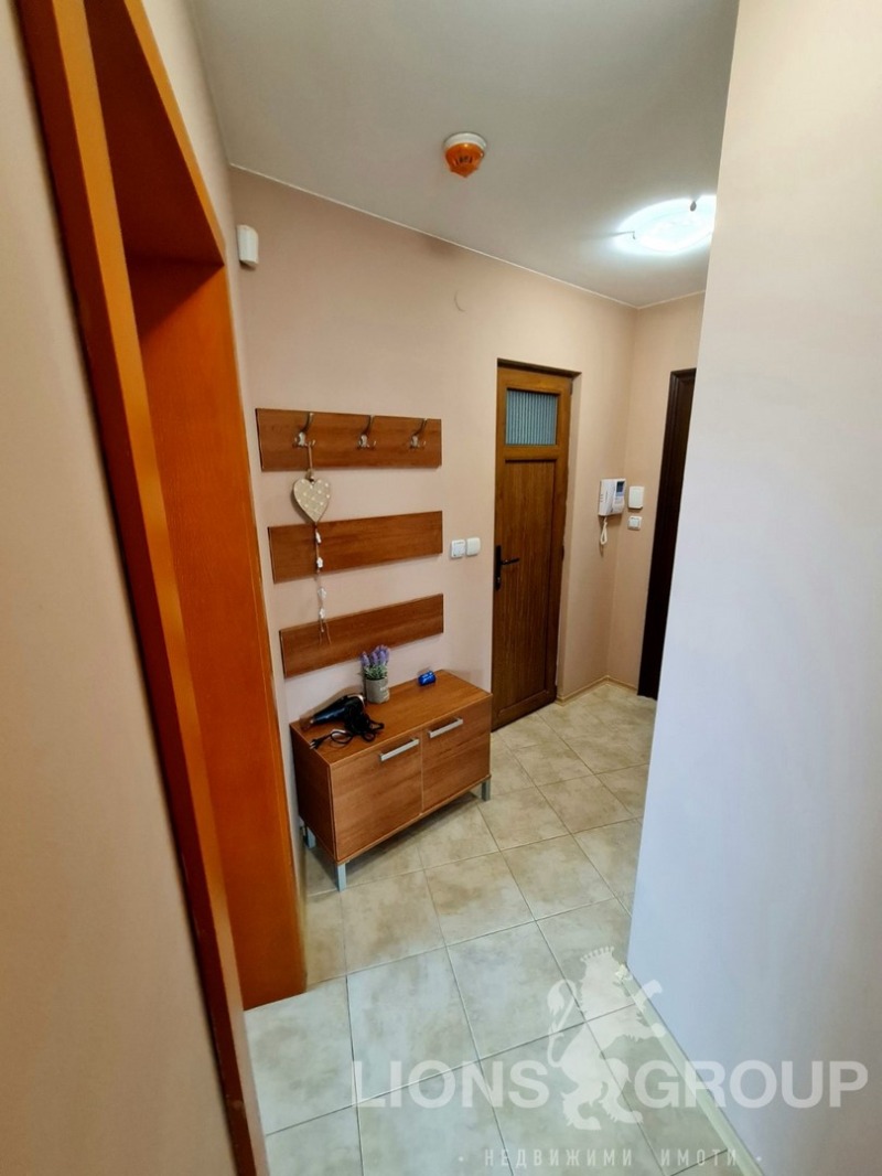 Издаје се  2 спаваће собе Варна , м-т Евксиноград , 80 м2 | 68733292 - слика [5]