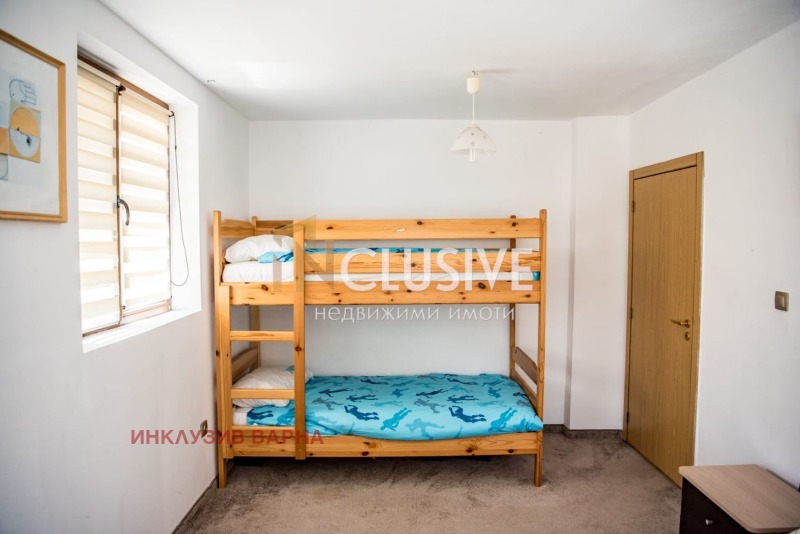 De inchiriat  2 dormitoare Varna , Vinița , 145 mp | 16353868 - imagine [8]