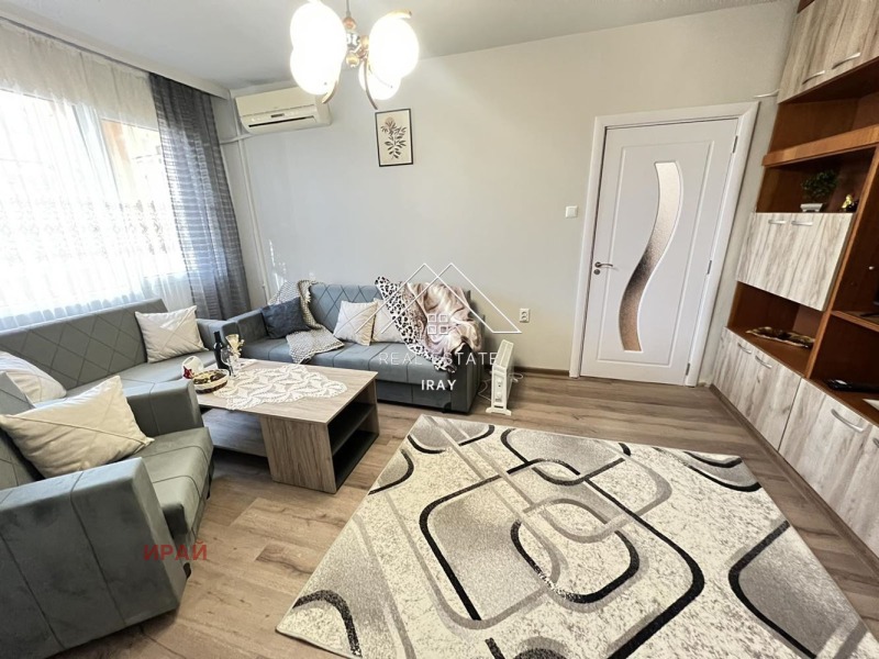 Дава под наем  3-стаен град Стара Загора , Три чучура - център , 60 кв.м | 69836090 - изображение [2]
