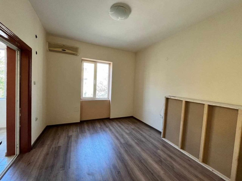 A louer  2 chambres Plovdiv , Tsentar , 86 m² | 96626298