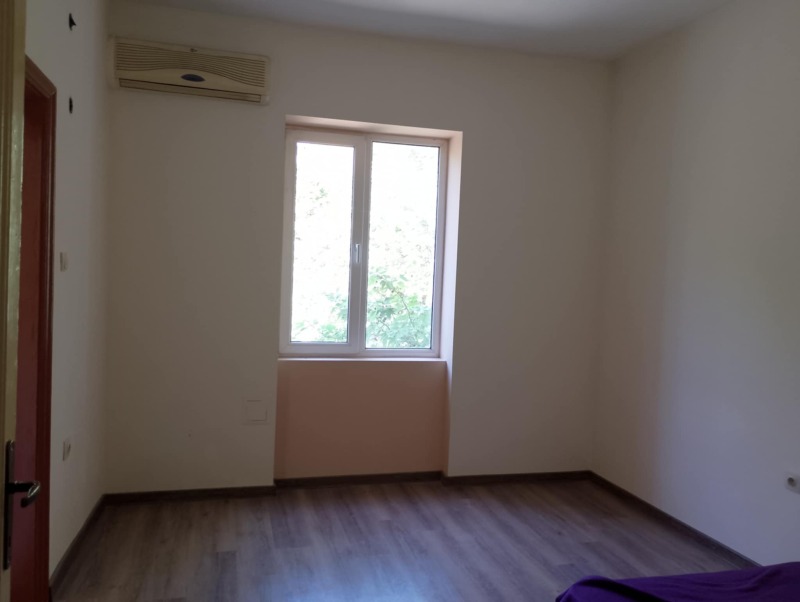 Vuokrattavana  2 makuuhuonetta Plovdiv , Tsentar , 86 neliömetriä | 69677479 - kuva [7]
