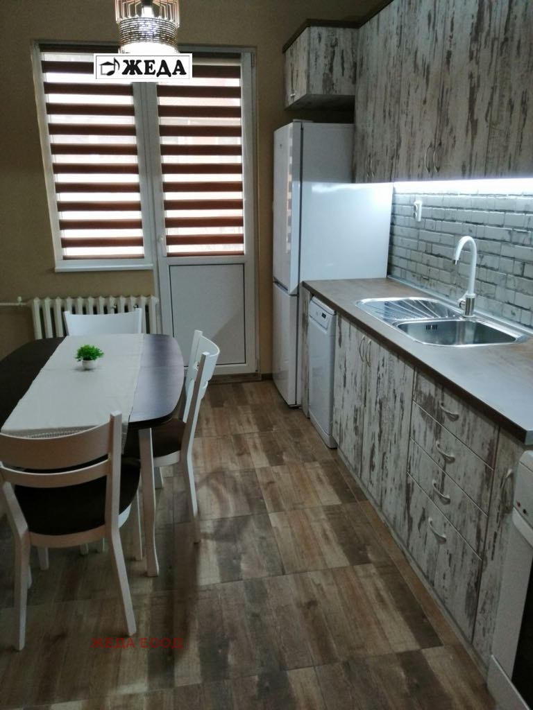 В аренду  2 спальни Плевен , Широк център , 110 кв.м | 29329214 - изображение [2]