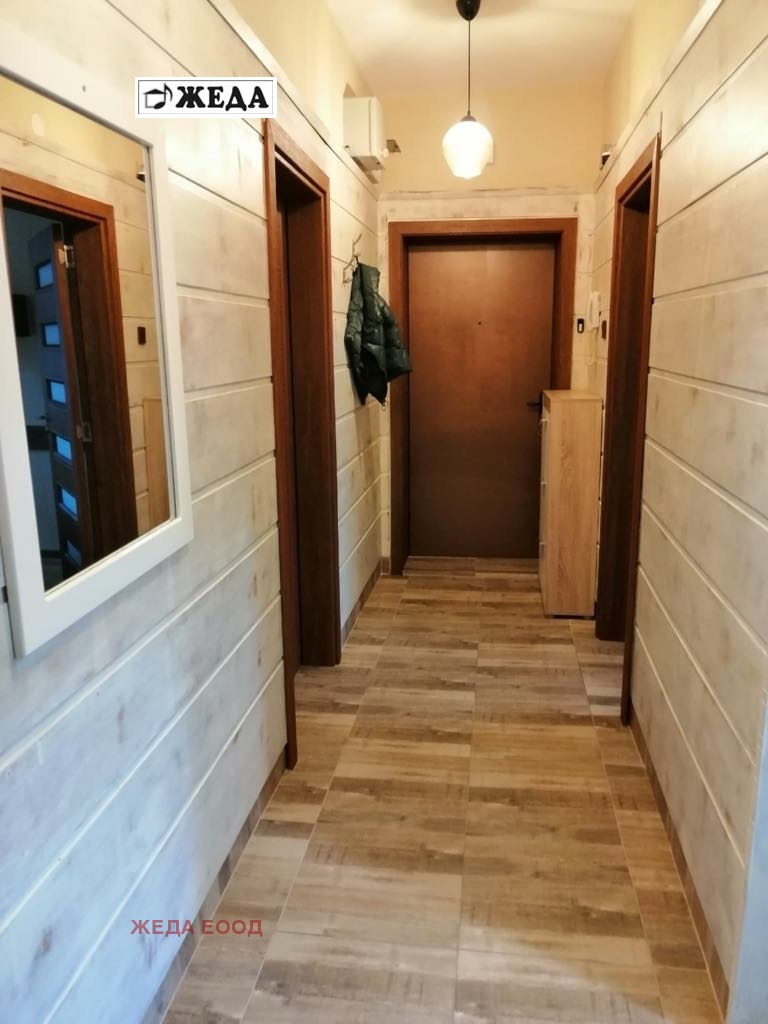 В аренду  2 спальни Плевен , Широк център , 110 кв.м | 29329214