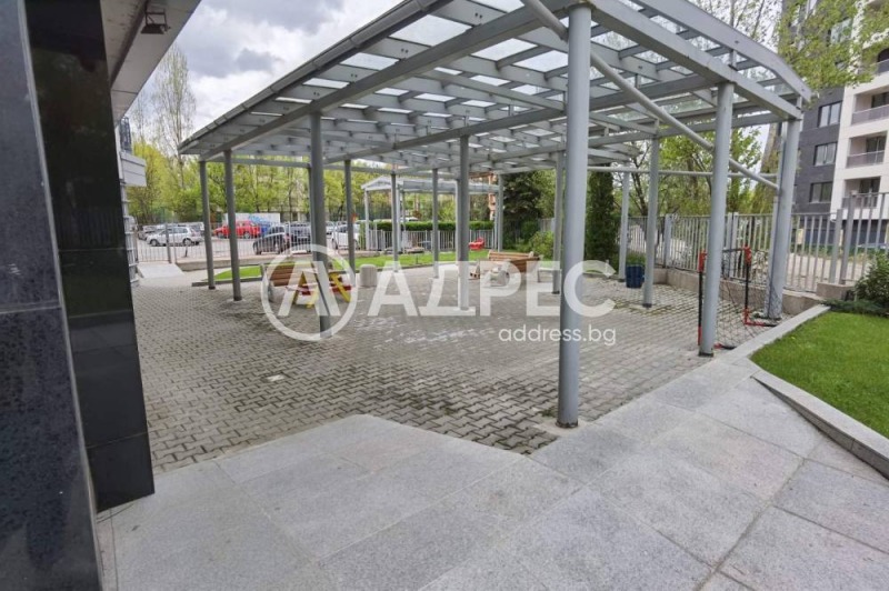 A louer  3+ chambres Sofia , Stoudentski grad , 157 m² | 34068666 - image [13]