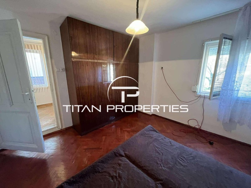 Дава под наем КЪЩА, гр. Варна, Бриз, снимка 6 - Къщи - 52156499