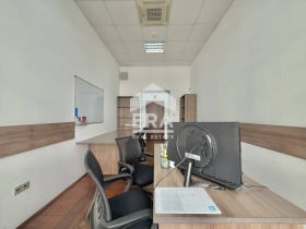 Escritório Centar, Sofia