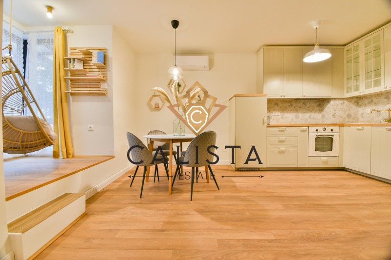 Do wynajęcia  1 sypialnia Sofia , Reduta , 63 mkw | 47523018 - obraz [3]