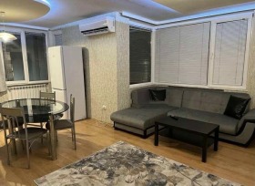 1 quarto Zona B-19, Sofia
