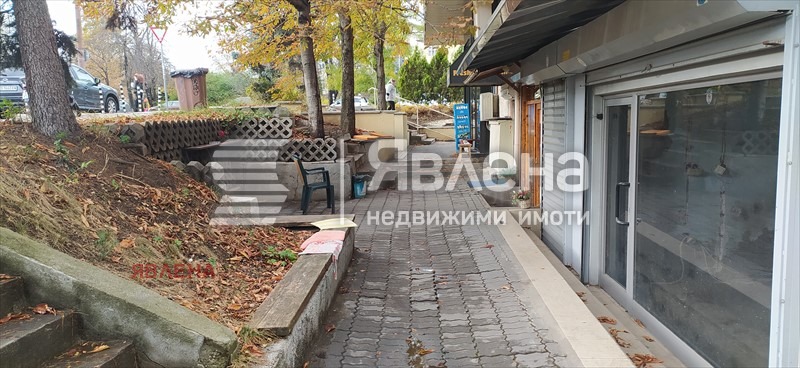 Дава под наем МАГАЗИН, гр. София, Център