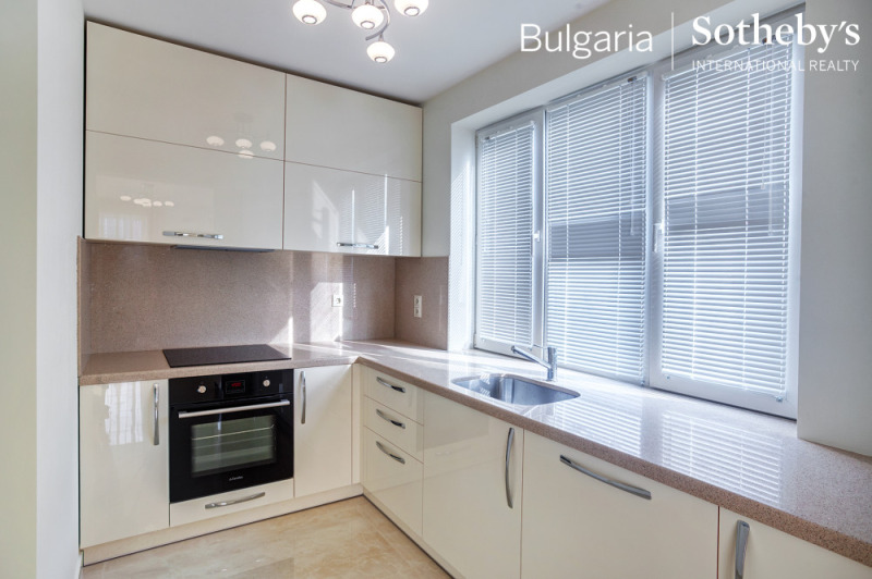 Kiralık  3+ yatak odası Sofia , Lozenec , 316 metrekare | 49982331 - görüntü [3]