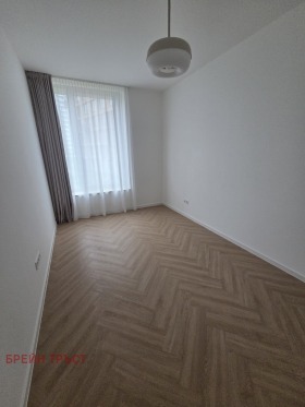 ���� ��� ���� 3-����� | Imot.bg � ����� ������ 10