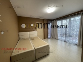 Casa Dragalevți, Sofia 13
