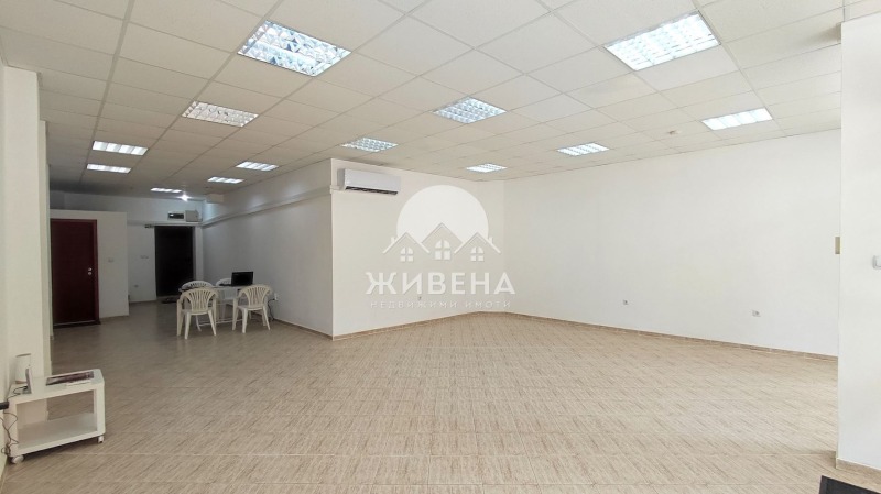 Προς ενοικίαση  Κατάστημα Βαρνα , Λεβσκη 1 , 75 τ.μ | 17823232
