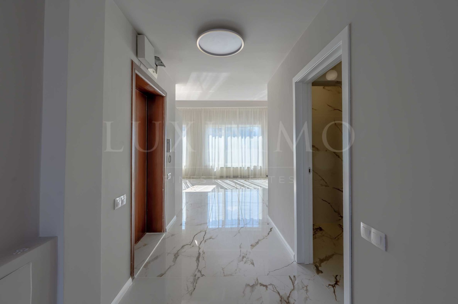 Дава под наем МНОГОСТАЕН, гр. София, Гоце Делчев, снимка 7 - Апартаменти - 53779522