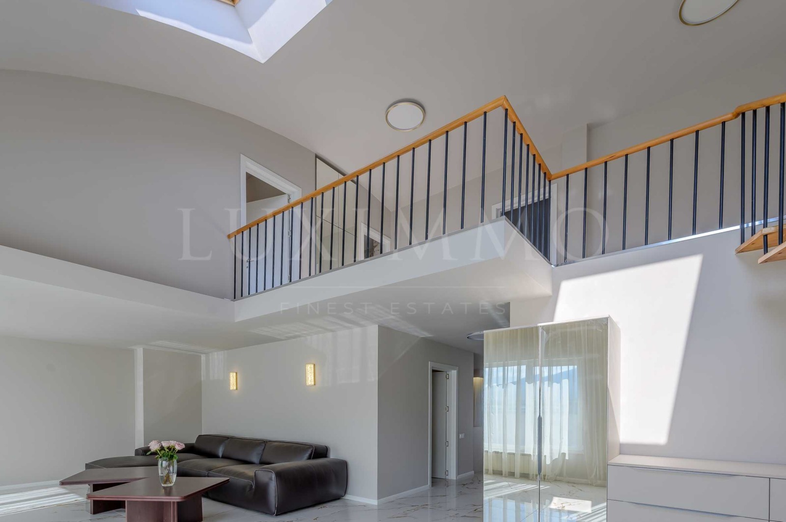 Дава под наем МНОГОСТАЕН, гр. София, Гоце Делчев, снимка 4 - Апартаменти - 53779522