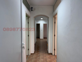 ОФИС, 200 m2